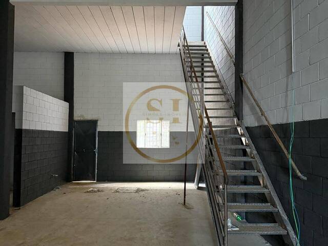 #24 - Galpão para Locação em Arujá - SP - 3